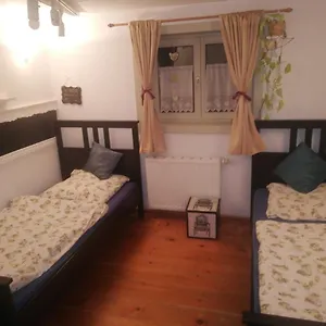 Nicole , Pfaffenhofen an der Glonn Deutschland