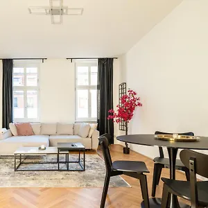 Rochus Stylish , Wien Österreich